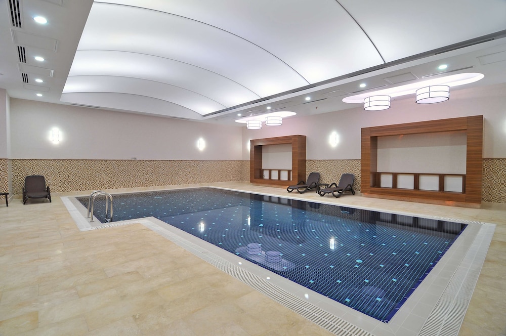 doubletree by hilton hotel van