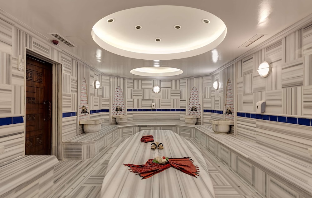 doubletree by hilton hotel van