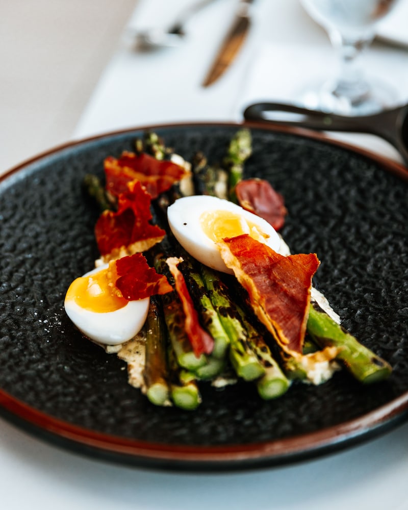 granville island hotel