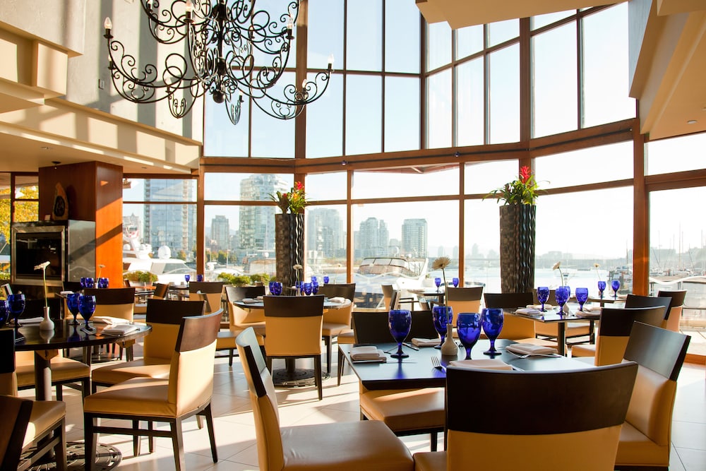 granville island hotel