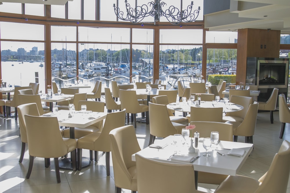 granville island hotel