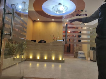 hotel apra international