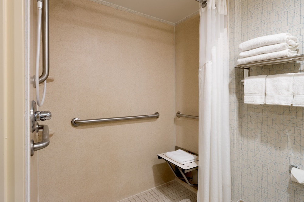 holiday inn express new york city times square by ihg