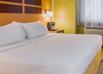 holiday inn express new york city times square by ihg
