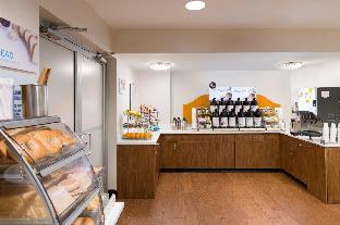 holiday inn express new york city times square by ihg