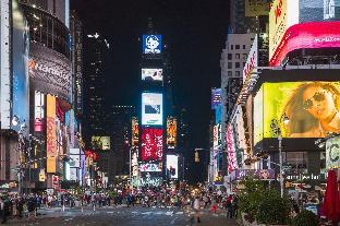 holiday inn express new york city times square by ihg
