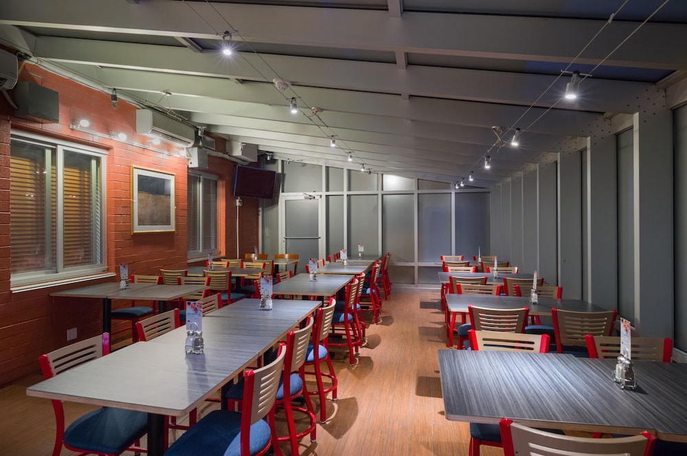 holiday inn express new york city times square by ihg