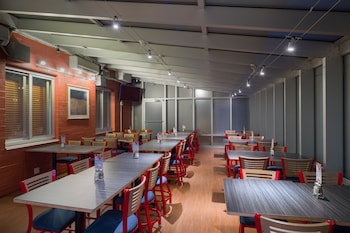 holiday inn express new york city times square by ihg