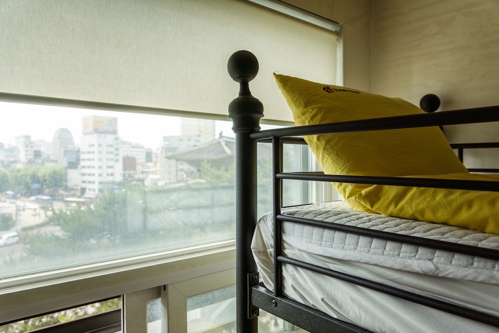 24 guesthouse dongdaemun market