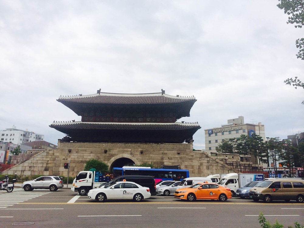 24 guesthouse dongdaemun market