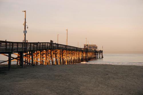 Bay Shores Peninsula Hotel,Los Angeles>>Costa Mesa,3 star