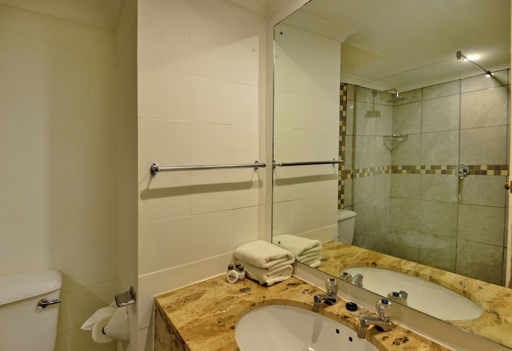 sundown country estate