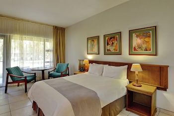 sundown country estate