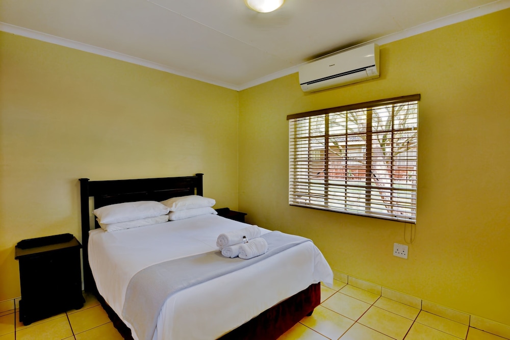 sundown country estate