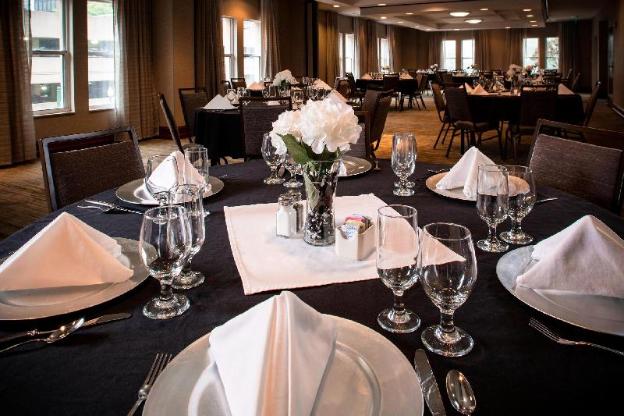 courtyard by marriott norfolk downtown