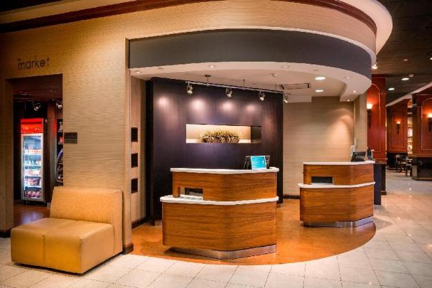 courtyard by marriott norfolk downtown