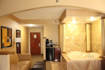 quality suites nyc gateway