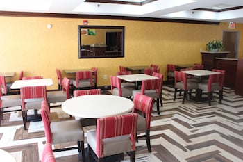 quality suites nyc gateway