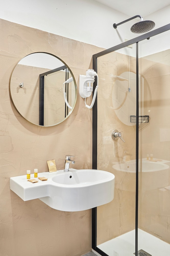 hotel brooklyn ex lombardi