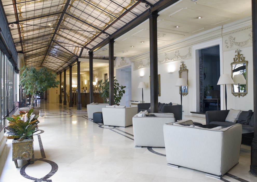 Anglo American Hotel Florence, Curio Collection By Hilton,Near Santa Maria Novella Basilica And Museum,5 star