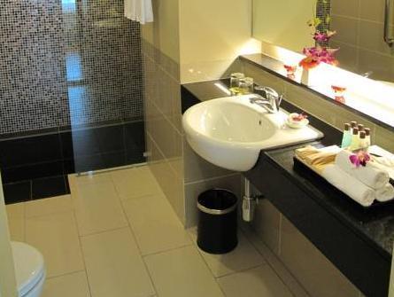 swiss garden hotel bukit bintang kuala lumpur
