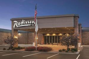 radisson hotel and conference center fond du lac