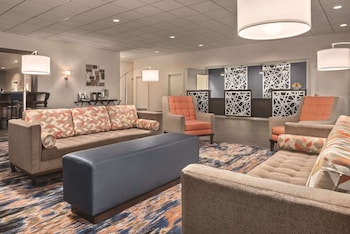 Radisson Hotel And Conference Center Fond Du Lac,Oshkosh>>Fond Du Lac,3 star