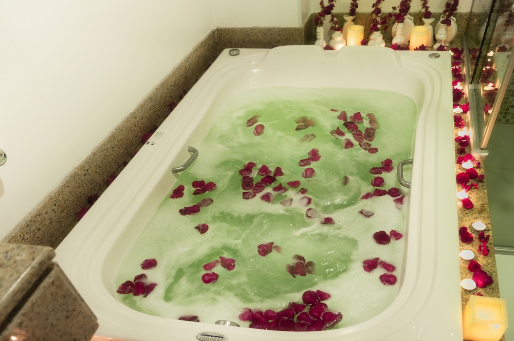 tryp by wyndham varginha cafe royal