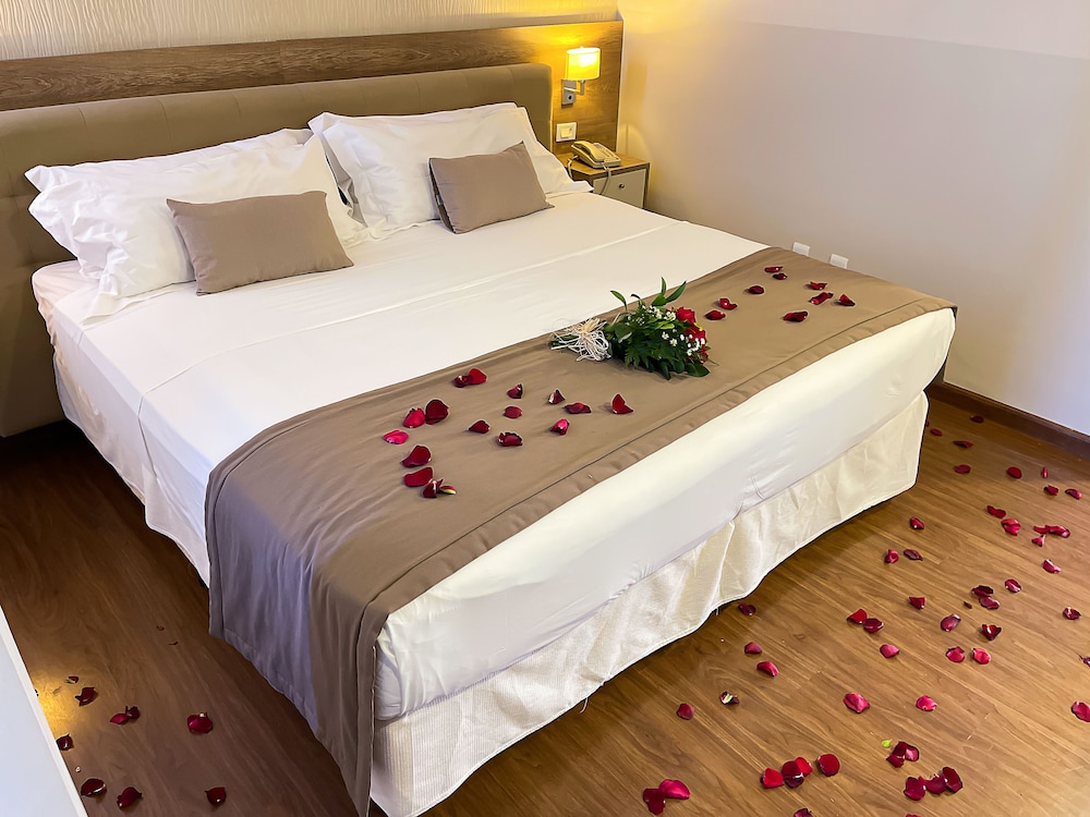 tryp by wyndham varginha cafe royal