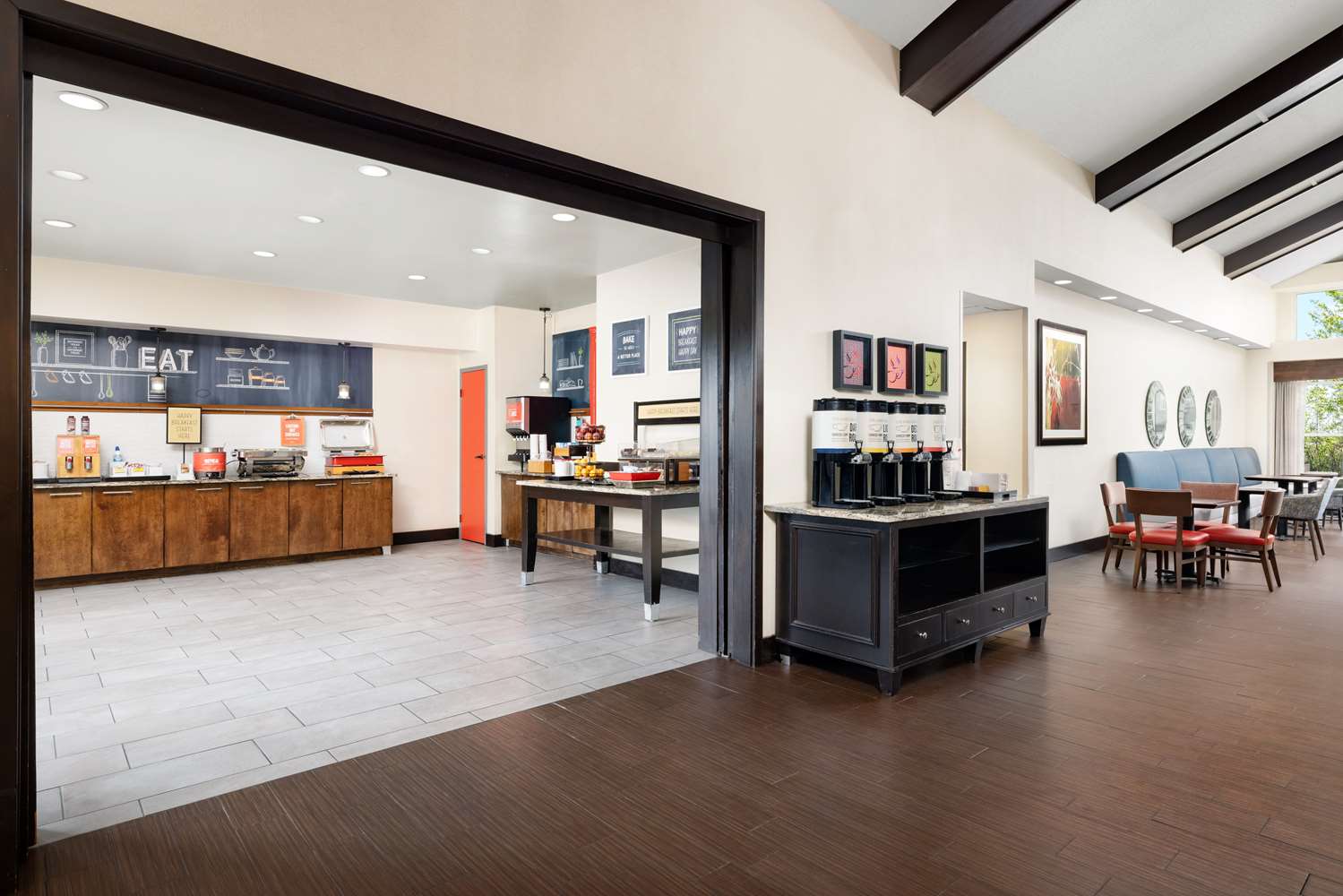 hampton inn and suites ft wayne north