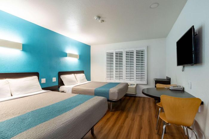 motel 6 fountain valley ca huntington beach area