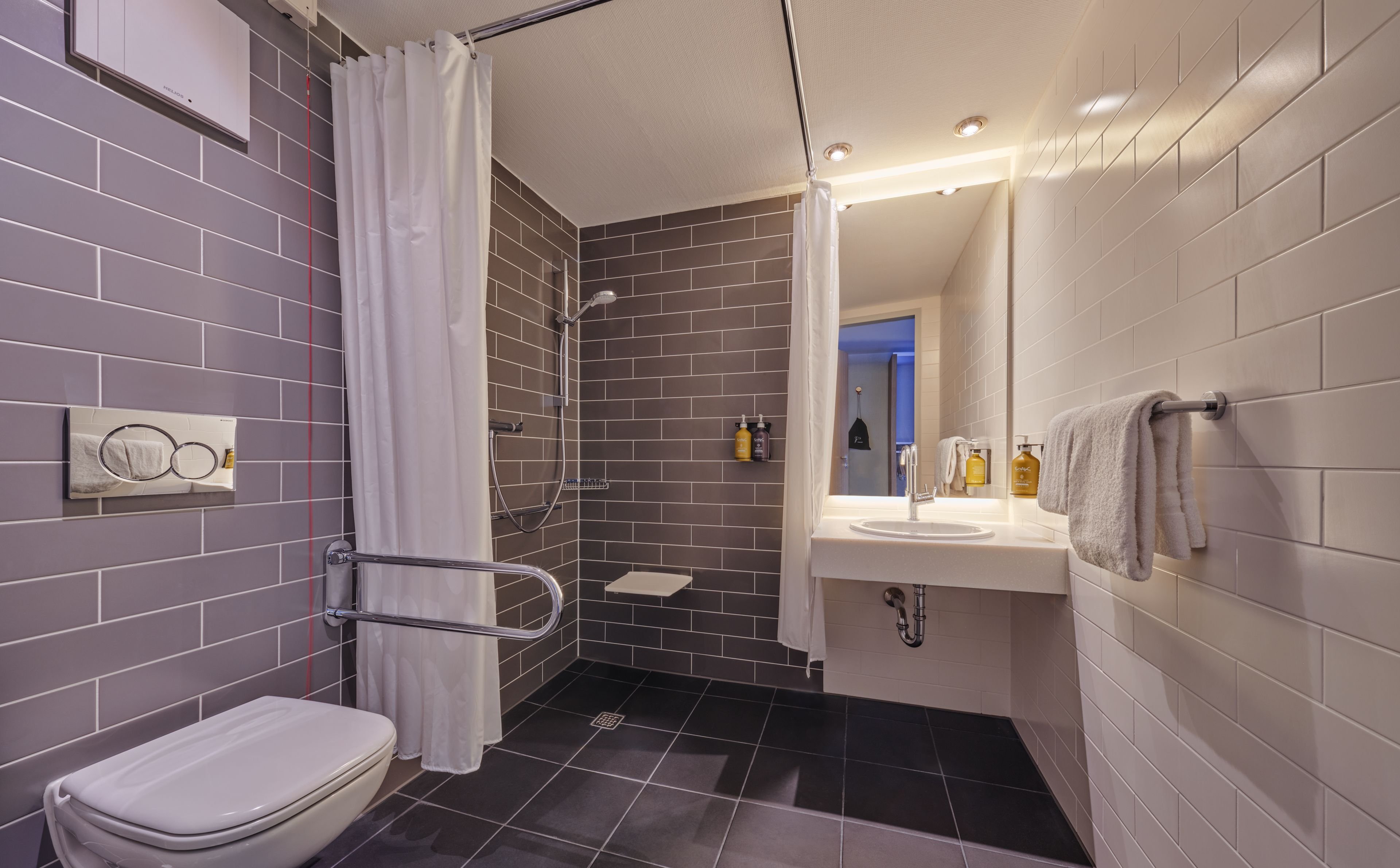 holiday inn express frankfurt messe by ihg