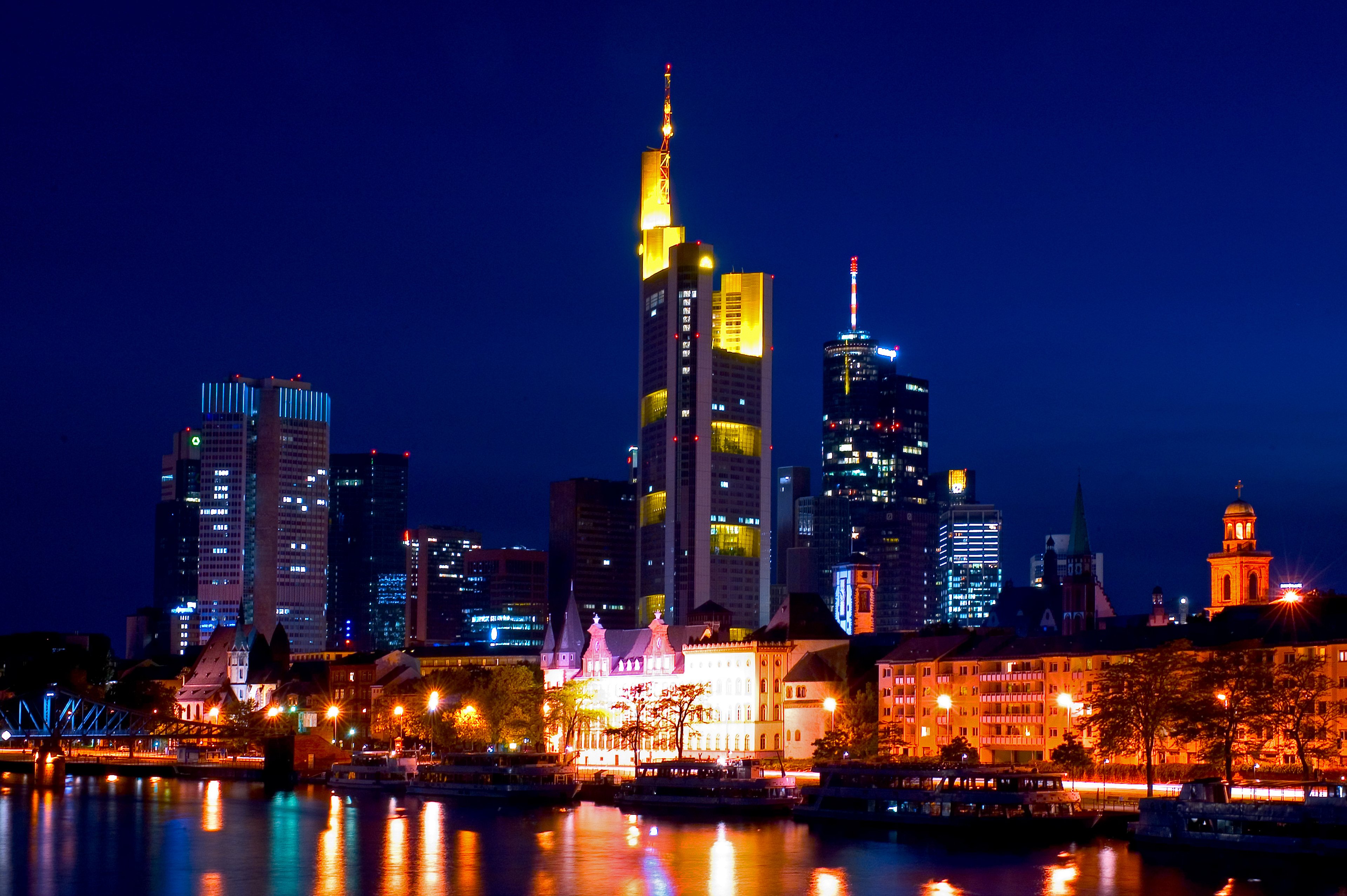 holiday inn express frankfurt messe by ihg