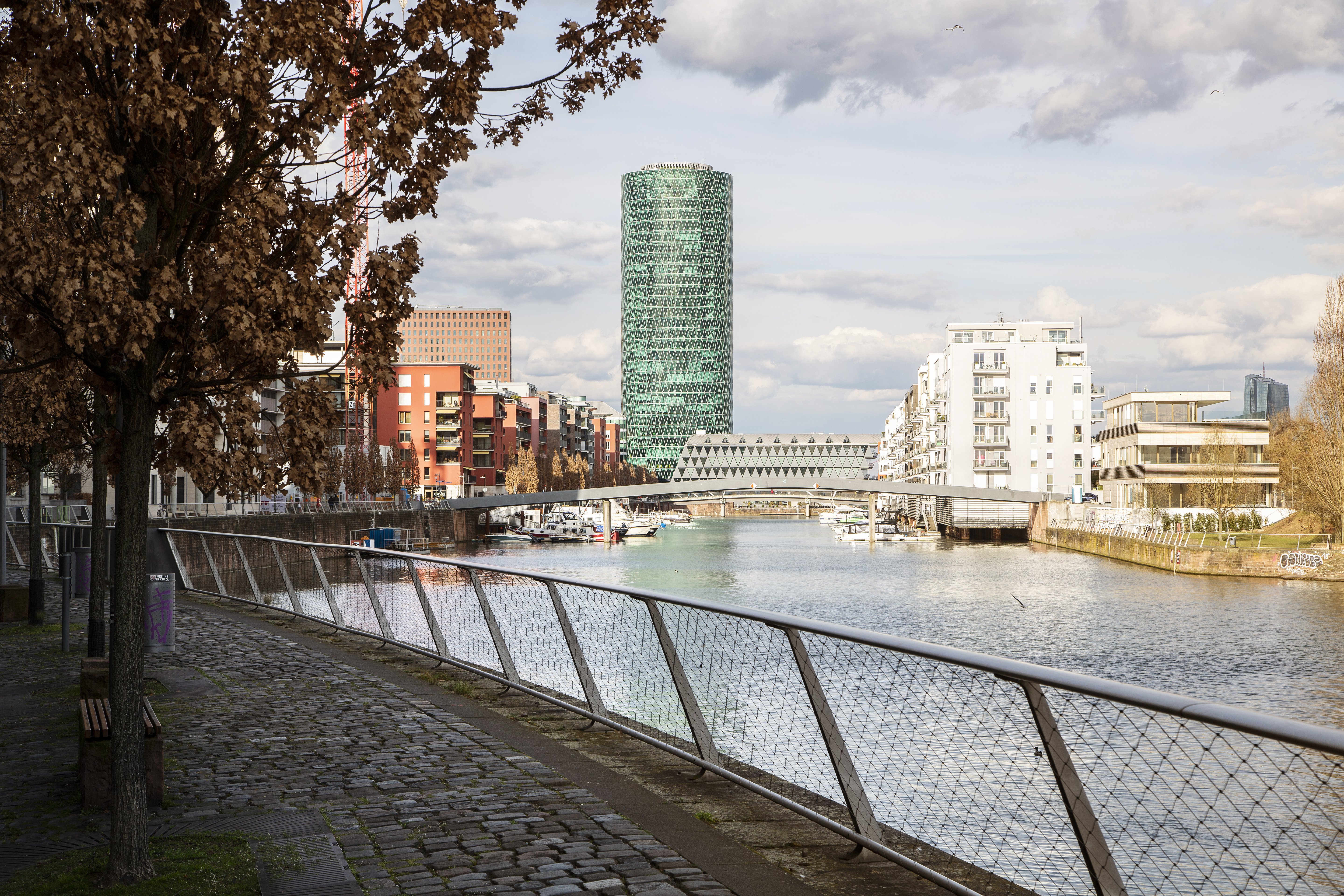 holiday inn express frankfurt messe by ihg