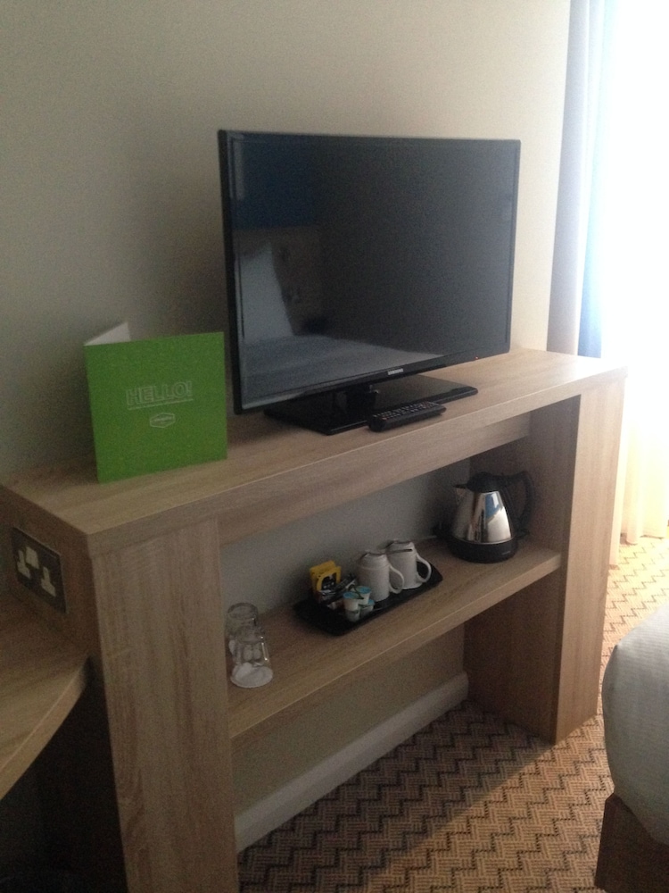 hampton by hilton glasgow central