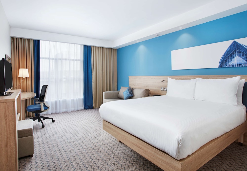 hampton by hilton glasgow central