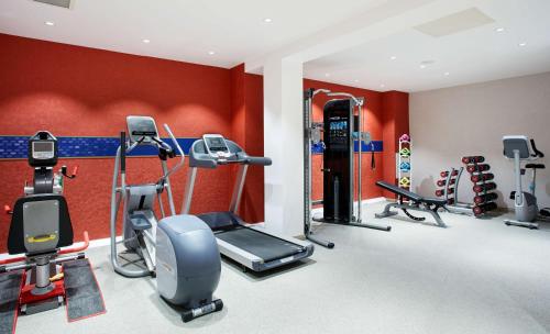 hampton by hilton glasgow central