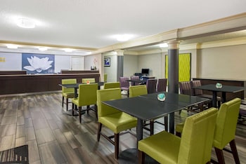 La Quinta Inn By Wyndham Fresno Yosemite,Fresno>>California,3 star
