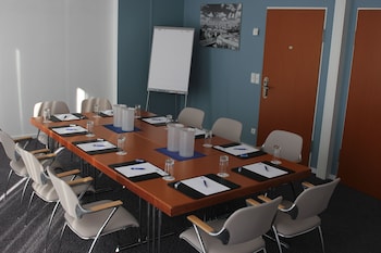 globana airport hotel