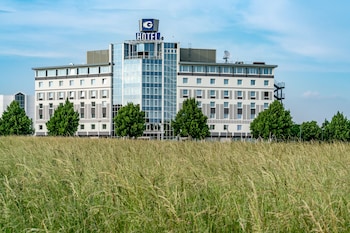 globana airport hotel