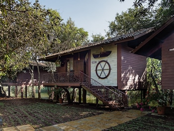 jal srushti island resort