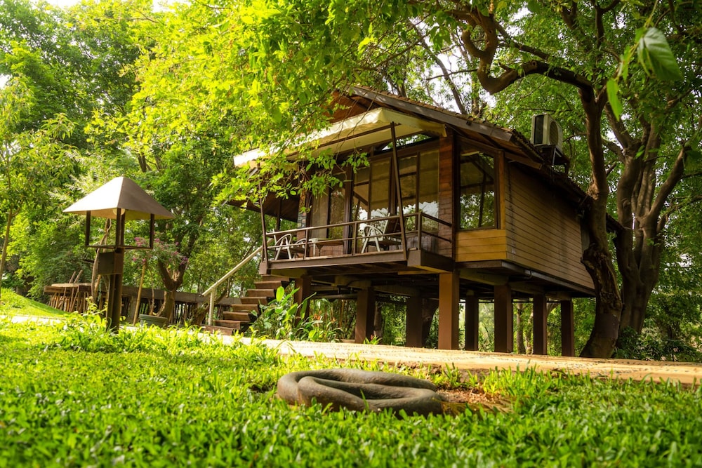 jal srushti island resort