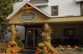Bayview Wildwood Resort, Ascend Hotel Collection,Barrie - Orillia>>Barrie,3 star