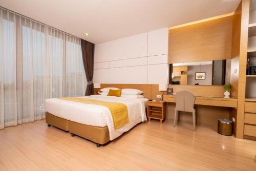 sanae hotel nimman