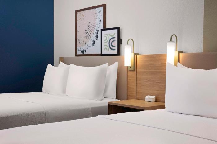 spark by hilton atlanta cumberland ballpark