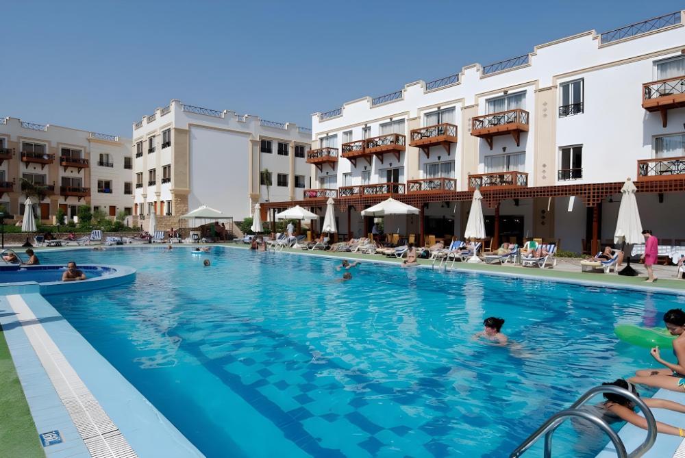 falcon naama star hotel