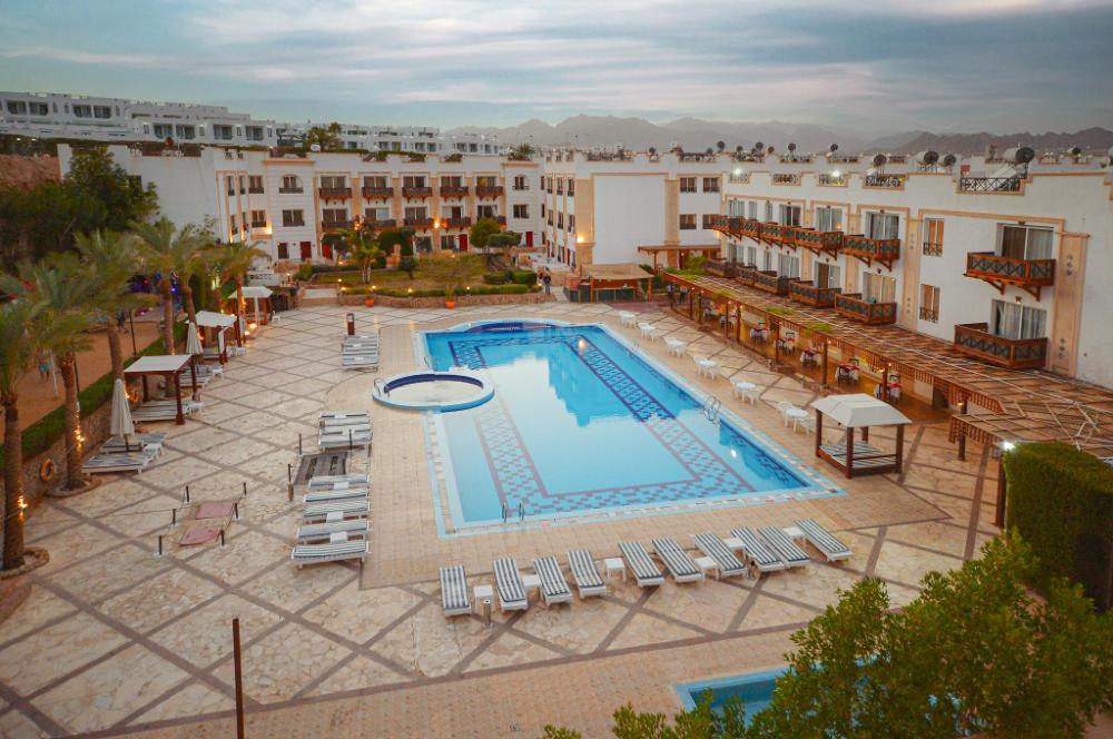 falcon naama star hotel