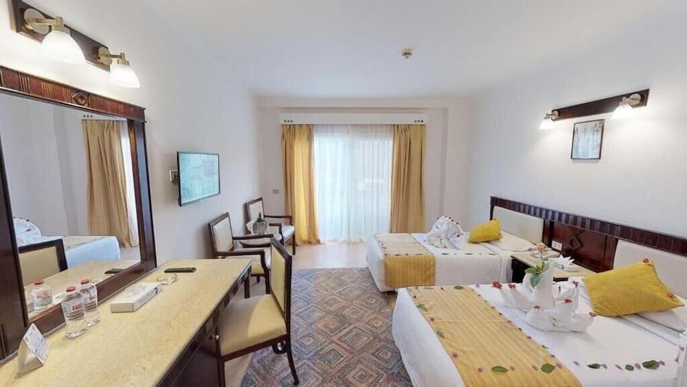 falcon naama star hotel