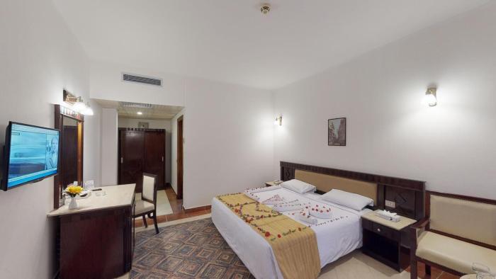 falcon naama star hotel