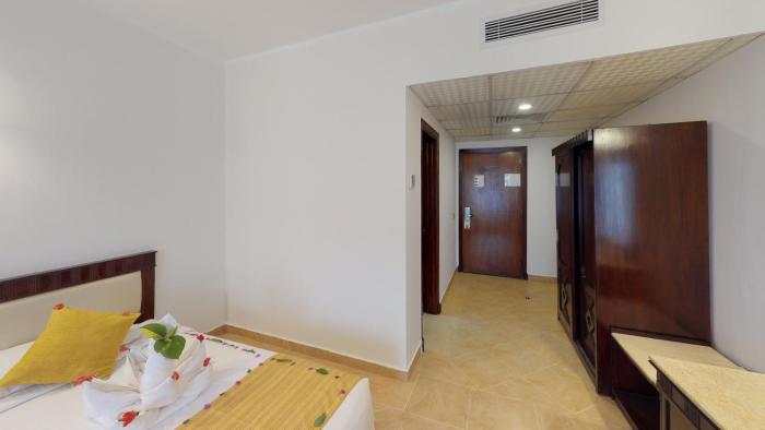falcon naama star hotel